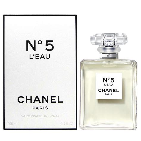 chanel no 5 leau advert|Chanel no 5 l'eau price.